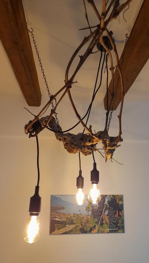 Studio Chez Un Vigneron Au Village Au 2Eme Etage Sans Ascenseur Villeneuve Exteriör bild
