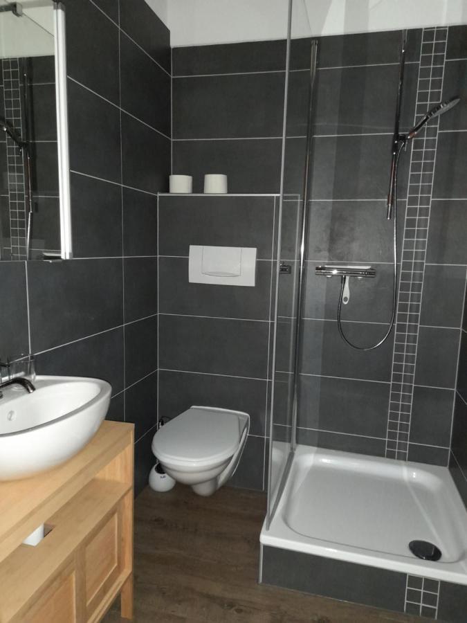 Studio Chez Un Vigneron Au Village Au 2Eme Etage Sans Ascenseur Villeneuve Exteriör bild